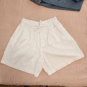 Universal Thread Women’s White Linen Blend High Rise Shorts Size XS EUC